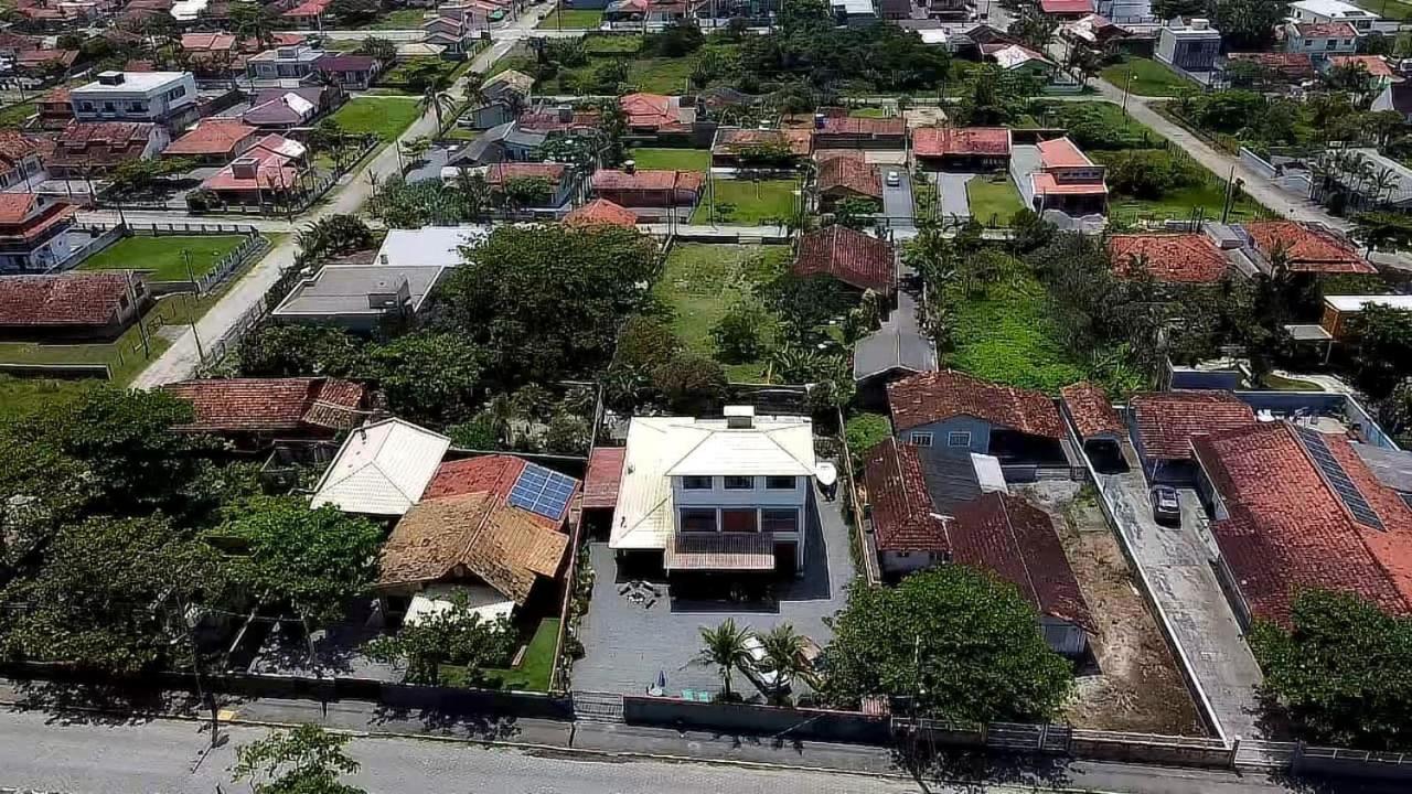 Quintas Da Barra Bnb A 30M Da Praia Balneario Barra do Sul Exterior photo